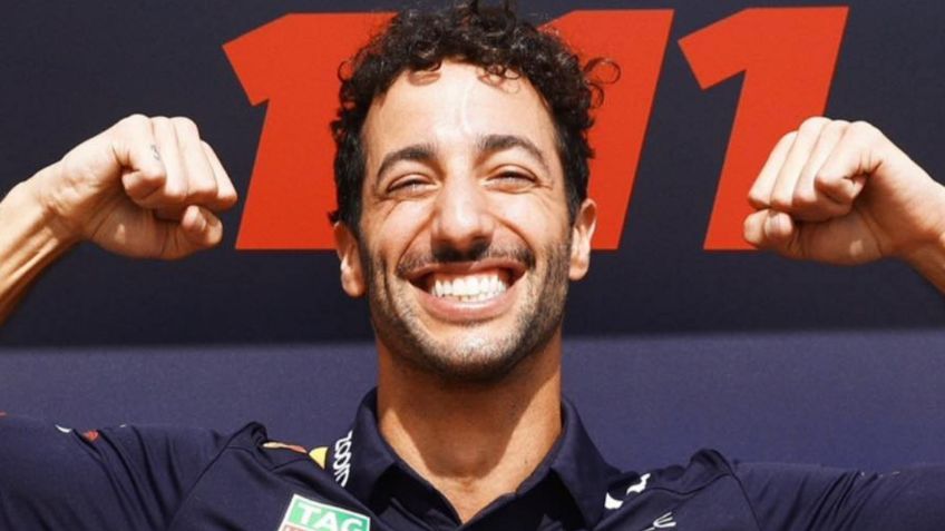 Daniel Ricciardo podría ocupar el asiento de Nyck de Vries en Alpha Tauri; Helmut Marko involucrado