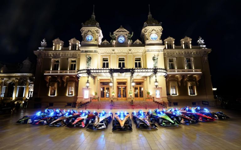 El CEO de la Fórmula E ha intentado convencer a Sebastian Vettel