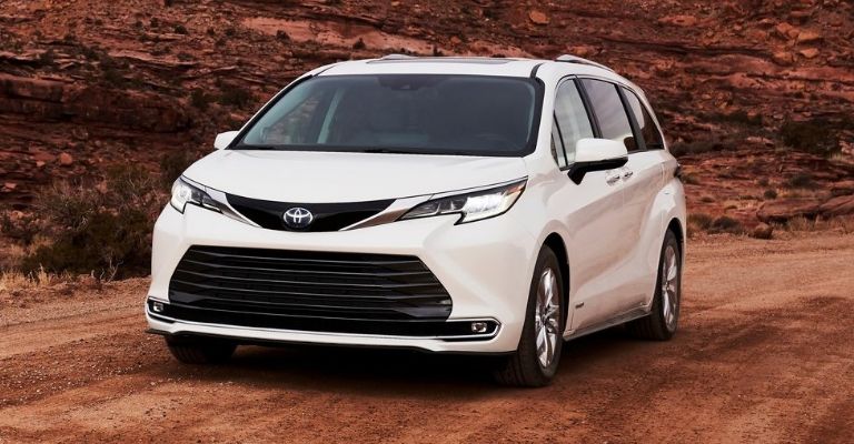 Versiones de la Toyota Sienna 2023