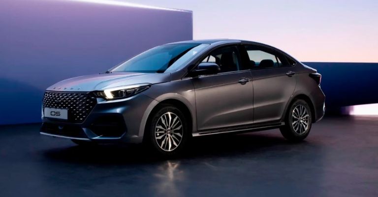 Versiones del Omoda O5