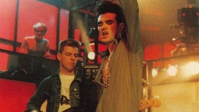 Con una nota en su auto: Así fue la vez que Morrissey corrió Andy Rourke de 'The Smiths'