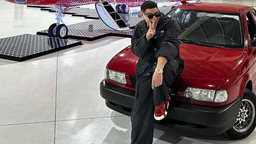 Eduin Caz: El vocalista de Grupo Firme se hartó de los autos de lujo y es feliz manejando un Tsuru 2017