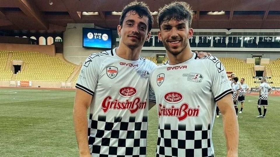 Gasly y Leclerc tras el partido