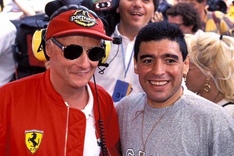 Diego Maradona y Nicki Lauda en el Gran Premio de Mónaco 1995
