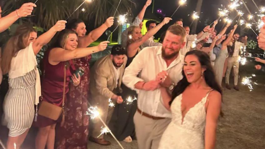 ¡Trágico! Recién casados que salían de su boda fueron atropellados