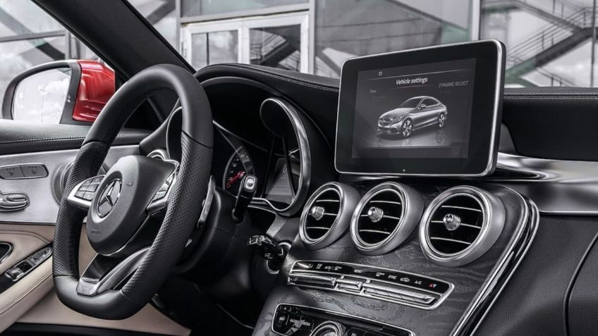 ¿Cómo funciona el sistema de aire acondicionado en un auto?