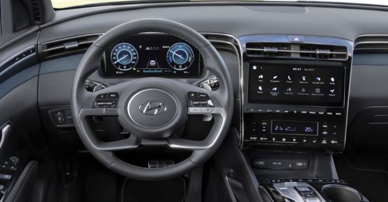 Interior de la Hyundai Tucson HEV 2024
