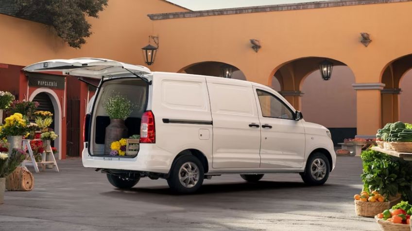 ¿Qué motor tiene la Chevrolet Tornado Van 2023?