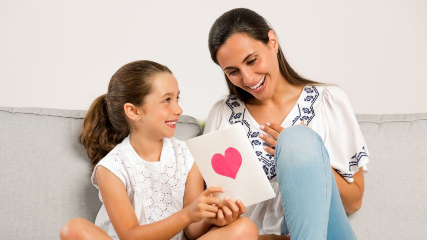 Frases para dedicarle a las mamás más 'rápidas y furiosas'