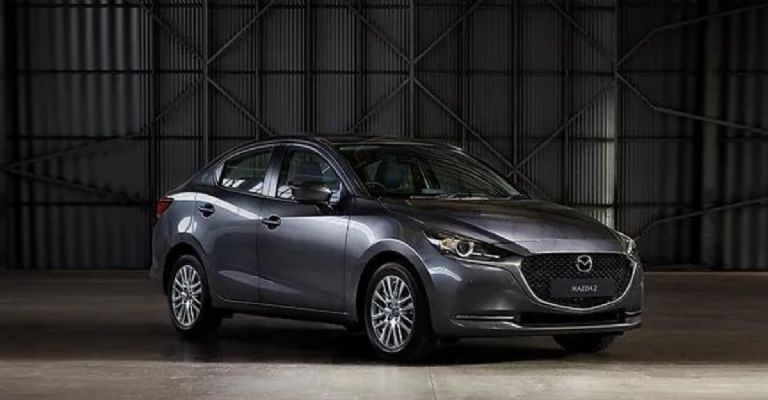 Mazda2 Sedán