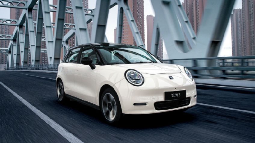 JAC Yiwei 3, el 'Mini Cooper' chino eléctrico: Cuánto cuesta y por qué es tan barato