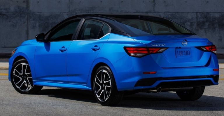 Diseño del Nissan Sentra 2024