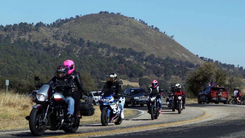 ¿Qué hacer para soportar el calor en moto? 5 consejos que te podrían ayudar