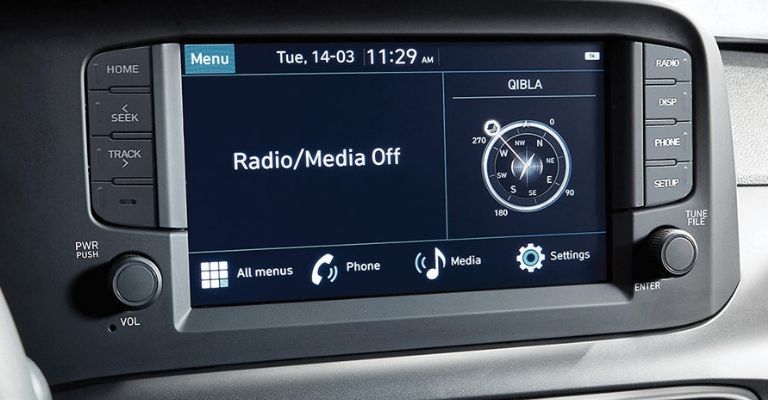 Interior del Hyundai Grand i10 HB 2024