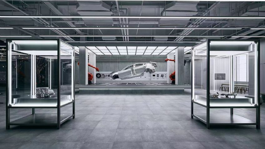 Tesla abrió su primer Giga Laboratory en China y parece sacado de alguna película futurista