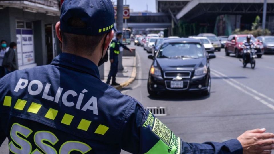 Acciones al conducir que NO sabías, pero son motivo de multa.