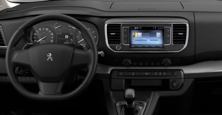 Interior de la Peugeot Expert 2024