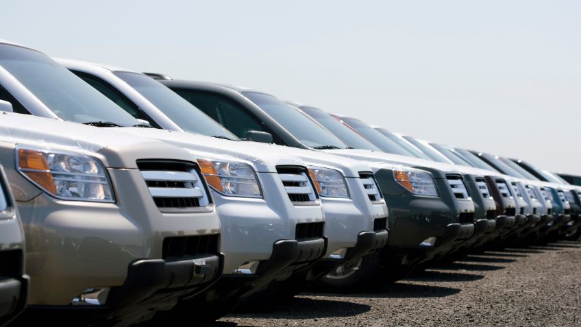 Autos 'chocolate': Esta es la situación con los carros que tienen letra como inicial en su placa