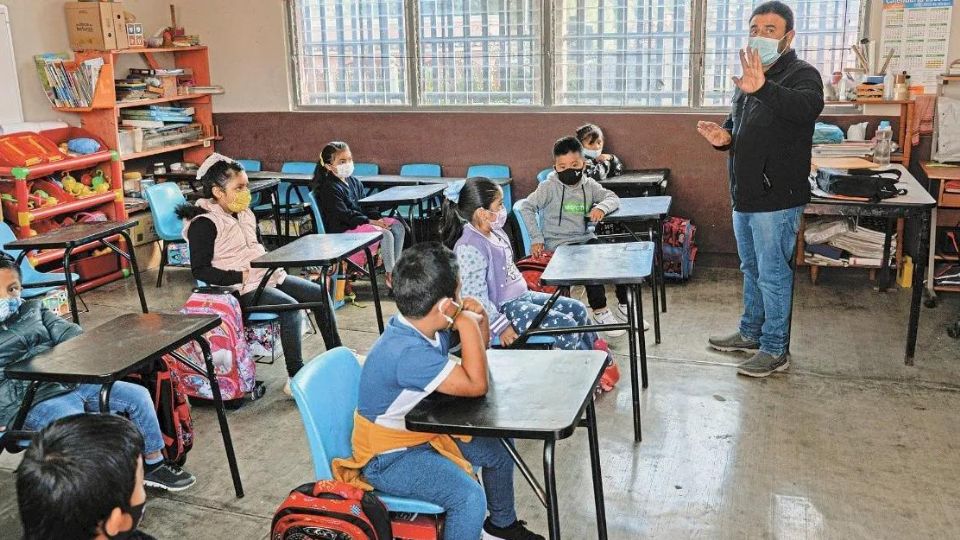 Conoce las fechas importantes marcadas en el calendario escolar 2023-2024.