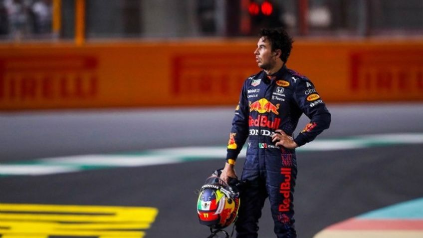 ¿Desconcentrado? Helmut Marko cree que a Checo le va mal por la desconcentración con Verstappen