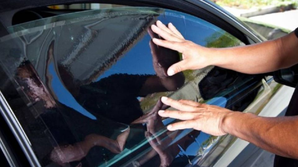 Vidrios de la ventana de un auto