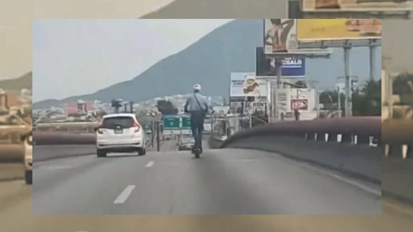 ¡Hombre en scooter eléctrico se hace viral! Fue captado por una de las avenidas principales de Monterrey