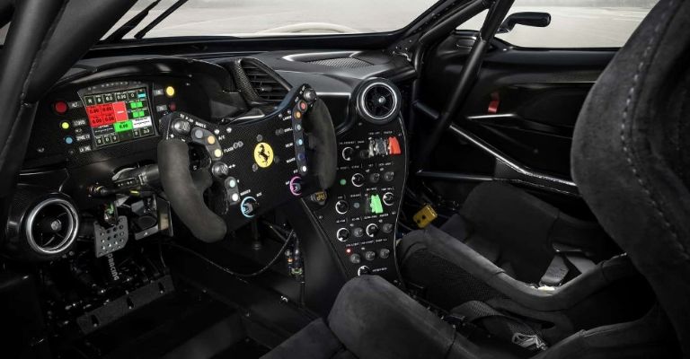 Interior del Ferrari KC23