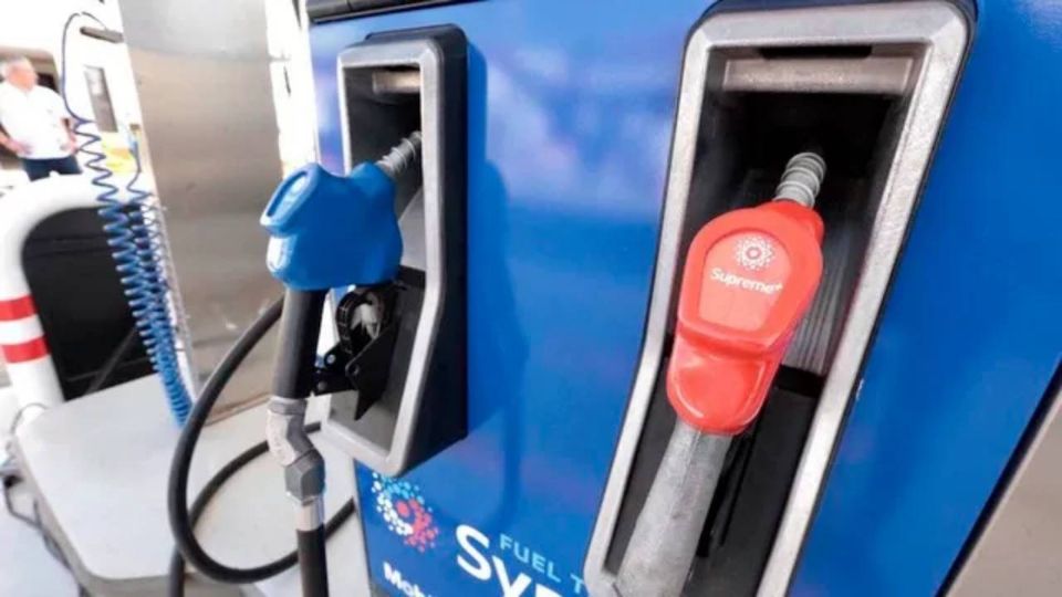 La gasolina azul reduce un 20% las emisiones de CO2