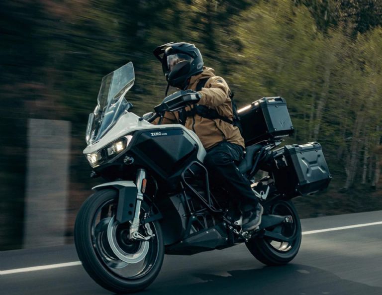 Bicicleta eléctrica o moto eléctrica Qué es mejor comprar y por qué