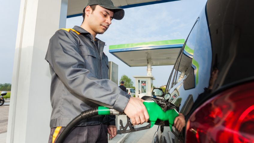 Dime a qué hora cargas gasolina y te diré qué tanto ahorras en combustible