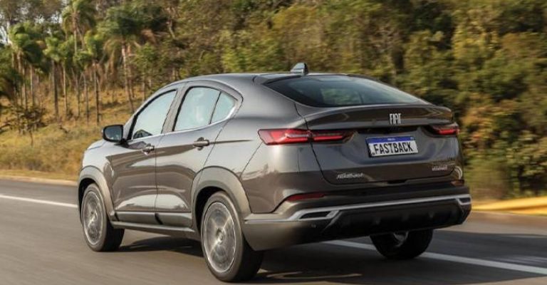 FIAT Fastback 2023