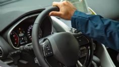 ¡Increíble, pero cierto! Cómo se puede manejar un automóvil sin las manos en el volante