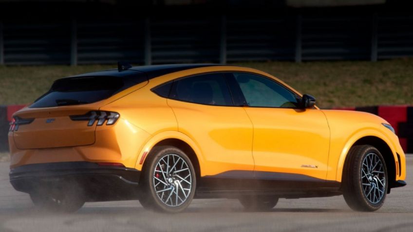 ¿Qué autos eléctricos e híbridos vende Ford este 2023? Guía definitiva de sus modelos electrificados