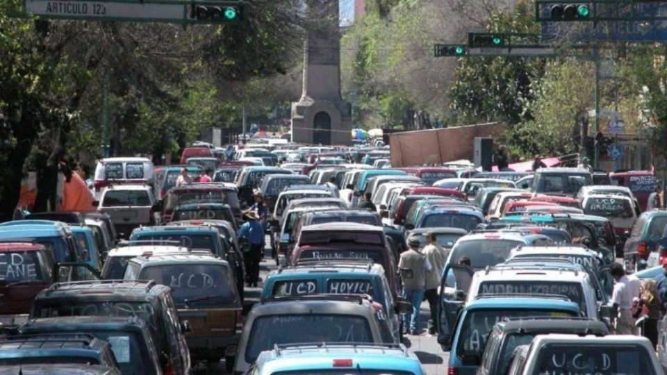 El comprador mexicano se enfrenta a un mar de opciones para adquirir un auto