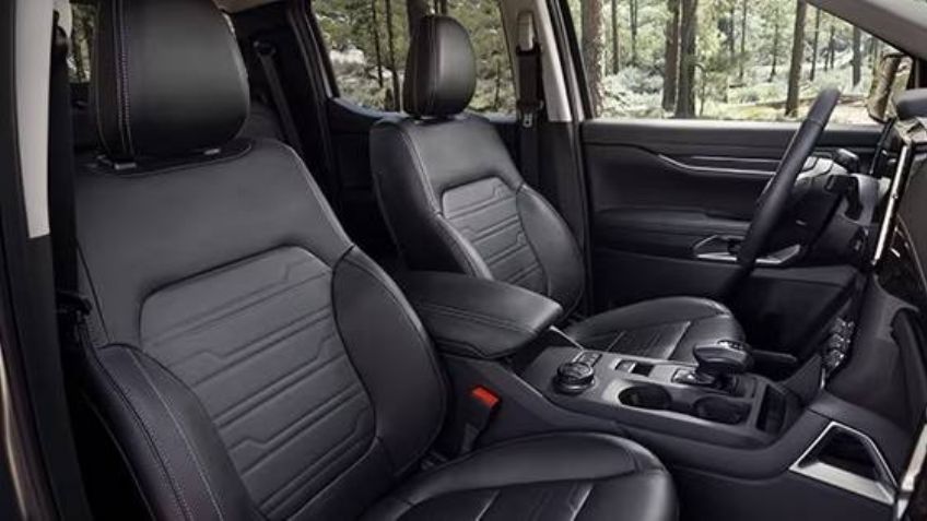 Errores que debes evitar al lavar las vestiduras de tu auto