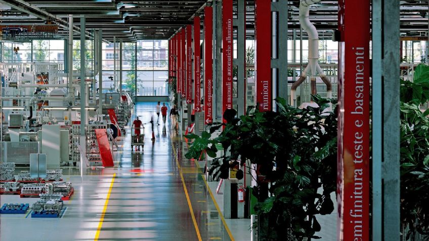 ¿Cuál fue el primer automóvil Ferrari de la historia?