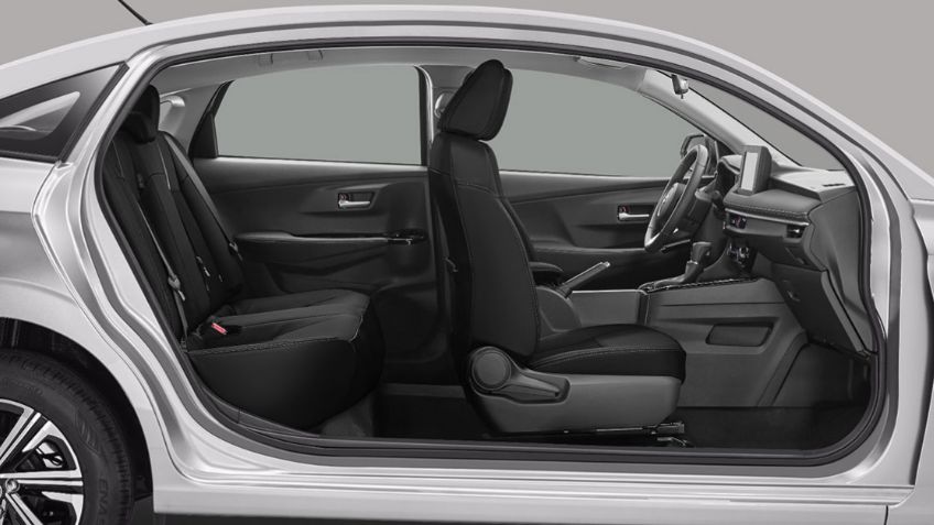 Contén la respiración antes de ver el auto de Toyota con las 3b's: Bueno, bonito y barato