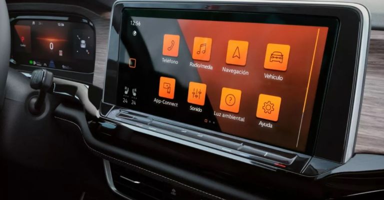 Motor e interior de la VW Teramont 2024