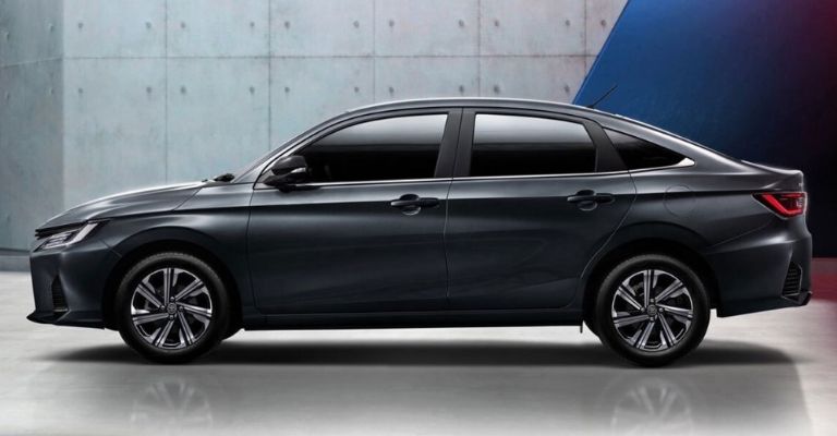 Precios y versiones del Toyota Yaris Sedán 2023