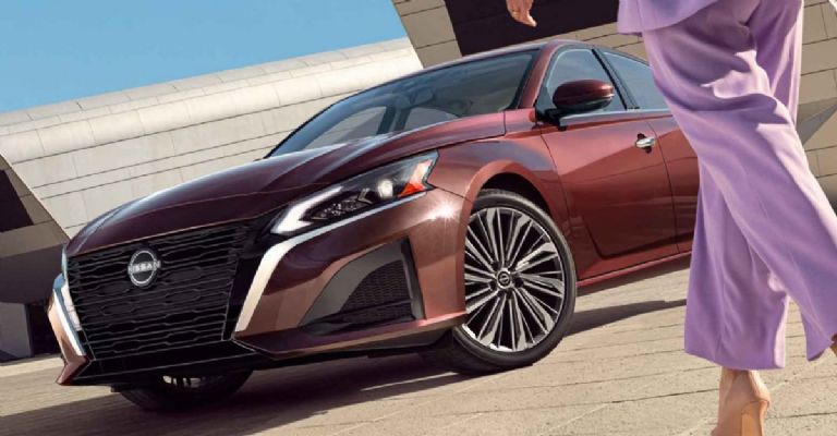 Nissan Altima 2023