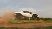 Videos virales: Este Lamborghini Huracán Sterrato es usado en todoterreno,  con todo y gran salto