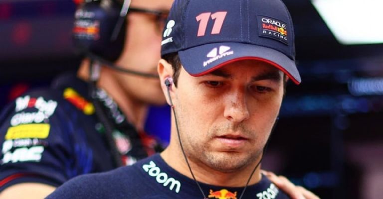 Checo Pérez y Helmut Marko