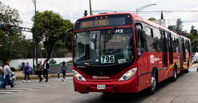 Metrobús CDMX fiestas patrias