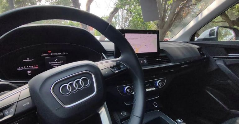 Motor e interior de la Q5 Sportback 2023