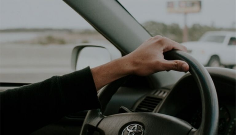 Por qué realizar una prueba de manejo antes de comprar un auto nuevo