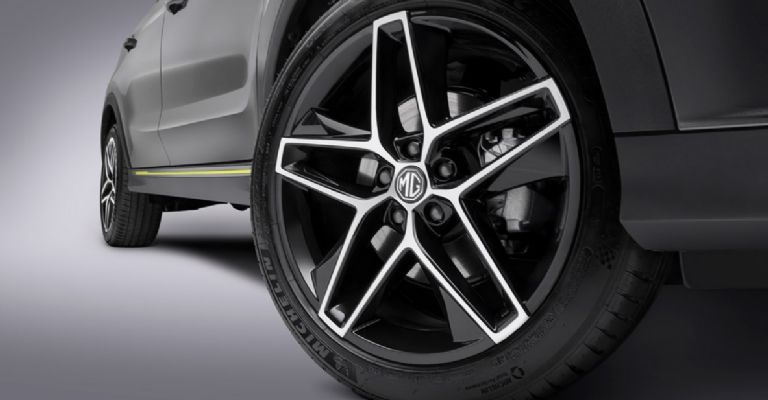 Precios y versiones de la MG RX5 2024