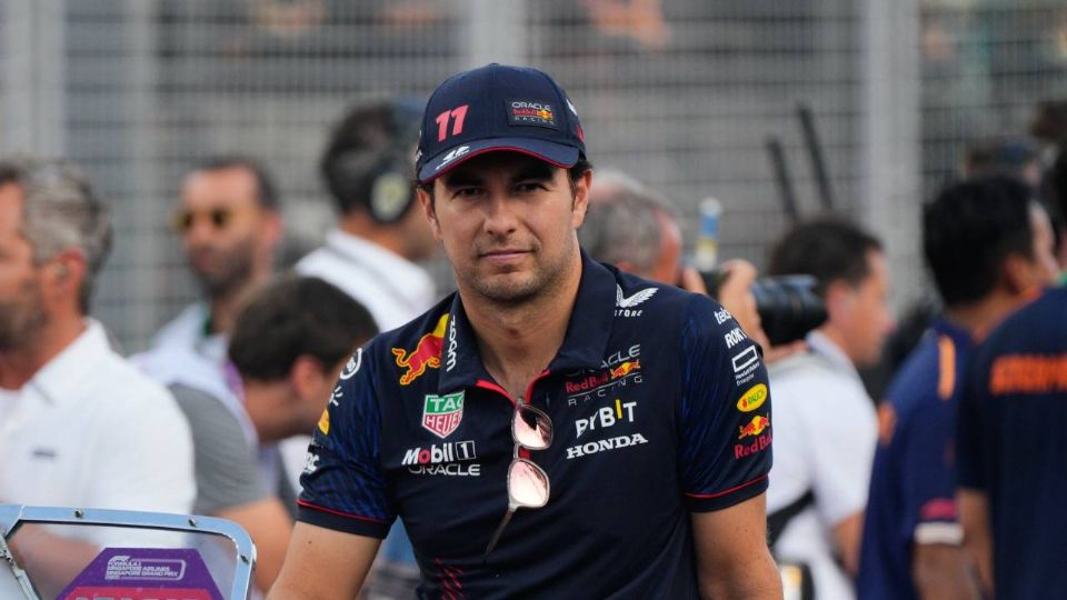 Checo Pérez tuvo problemas en Singapur