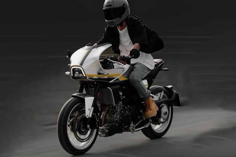 Cuál es el precio de la Kove 321F Cafe Racer