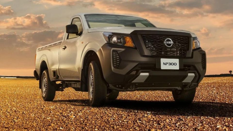 El equipamento de seguridad de la Nissan NP300 2023 dependerá de la versión que se elija.