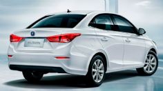 Changan Alsvin 2024: ¿Cuánta gasolina consume este sedán chino?, ¡llénale el tanque!